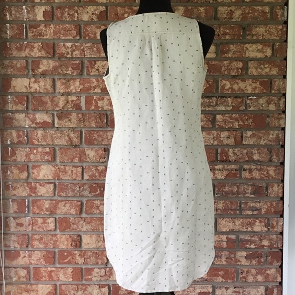 Max Jeans Linen Dress - Picture 6 of 7